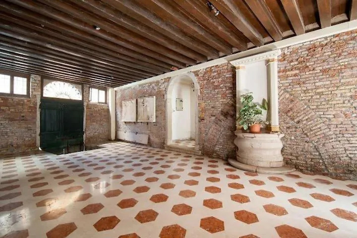 Ca' Vecchio Pozzo Apartment Venice