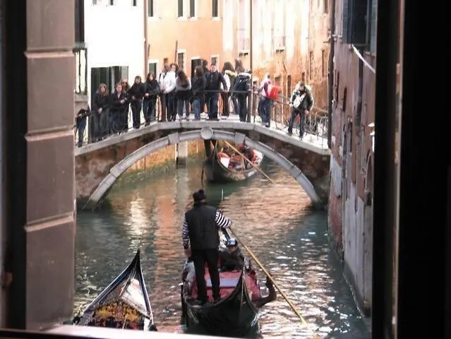 Ca' Vecchio Pozzo Apartment Venice Italy