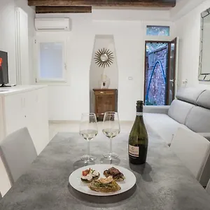 Апартаменты Venetian Mood Private, La Giudecca